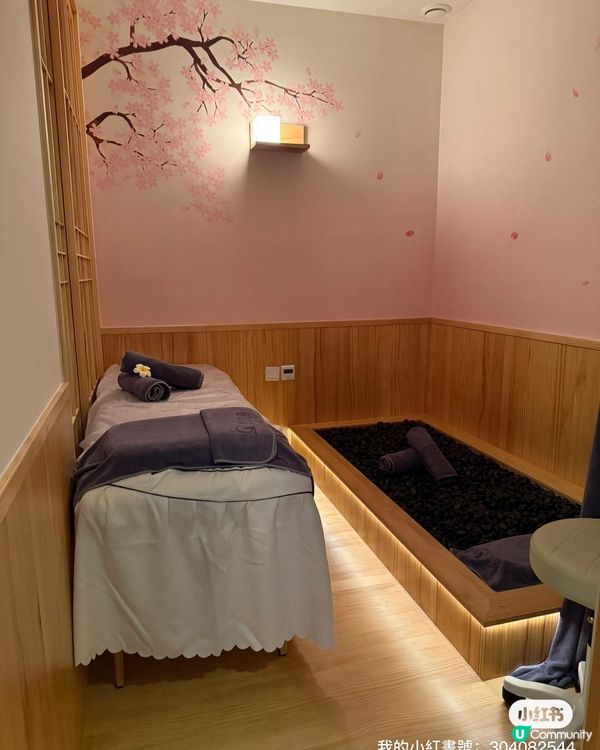 濕氣重？岩盤浴救你！🔥  
潮濕天救星!爆汗岩盤浴體驗最近湊