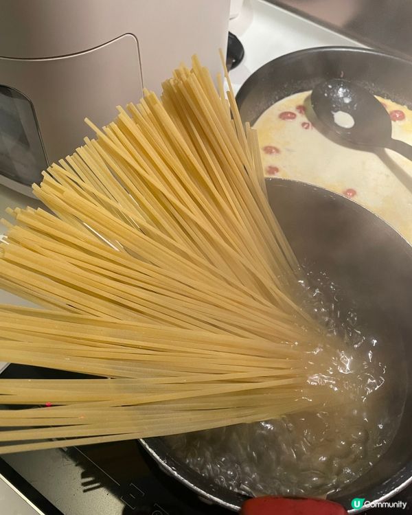 懶人必學！芝士大蝦菠菜忌廉意粉🍝😋