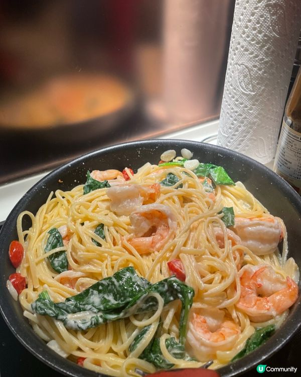 懶人必學！芝士大蝦菠菜忌廉意粉🍝😋
