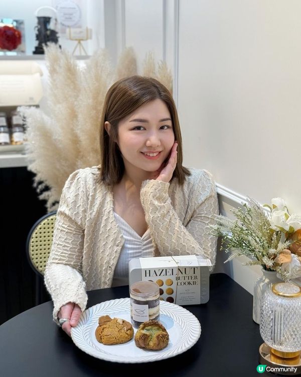 超靚嘅純白色店舖