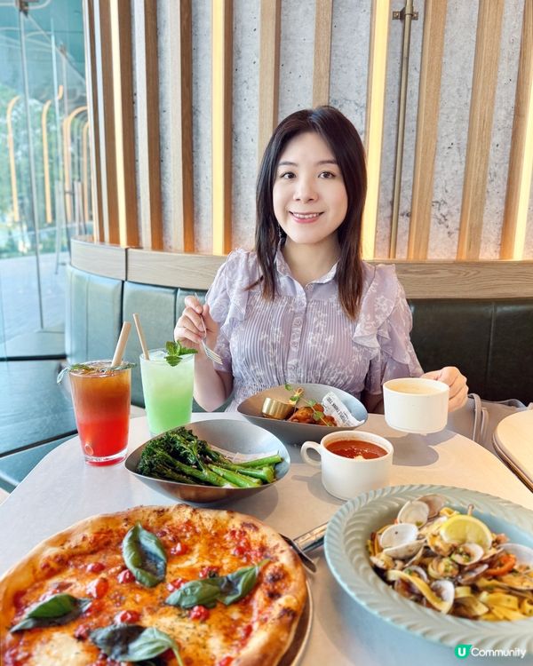 餐廳望住海旁，lunch set抵食