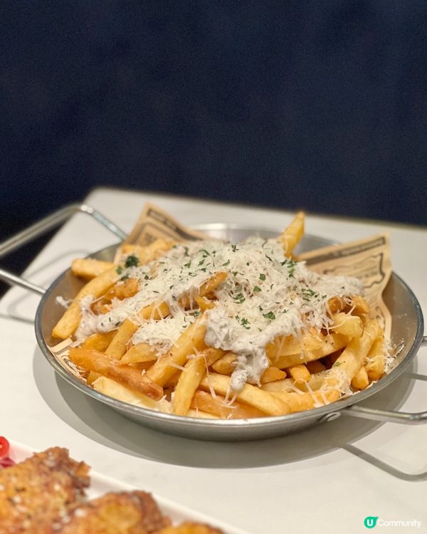 《旺角樓上氣氛滿滿西餐廳😋》