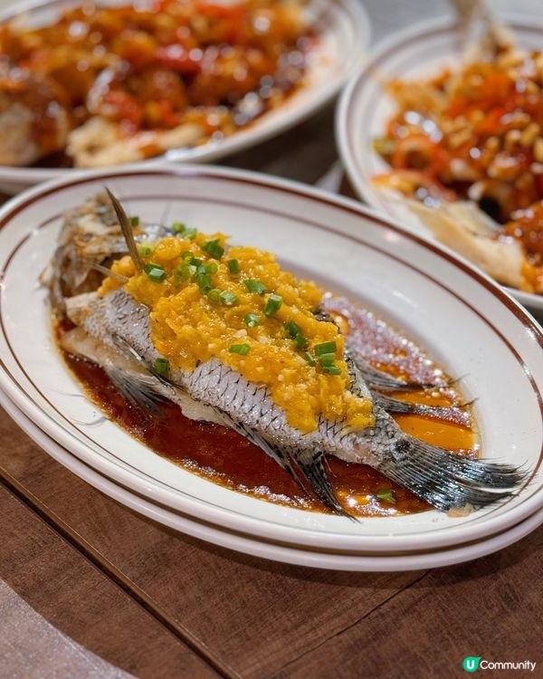 鰂魚涌社企有歌聽🥢😋松子魚好味道👅必點羊腩煲☺️💯