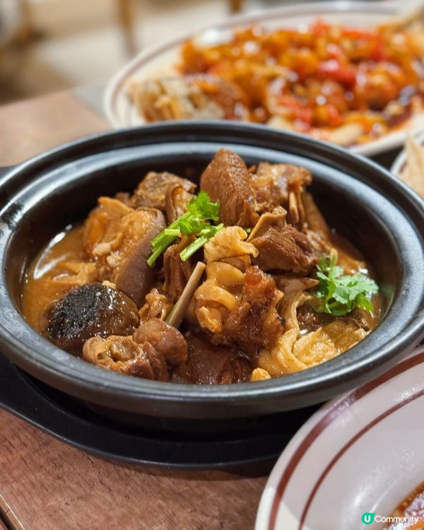 鰂魚涌社企有歌聽🥢😋松子魚好味道👅必點羊腩煲☺️💯