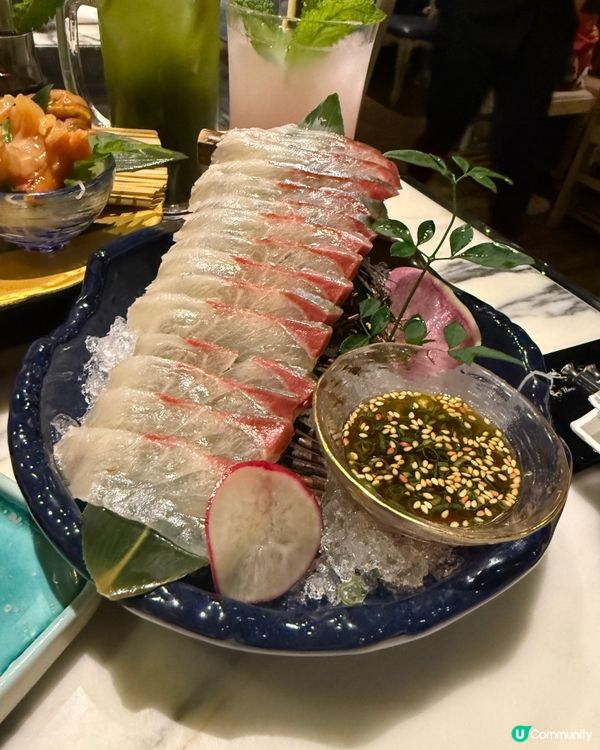 居酒屋都有甜品畫碟Service