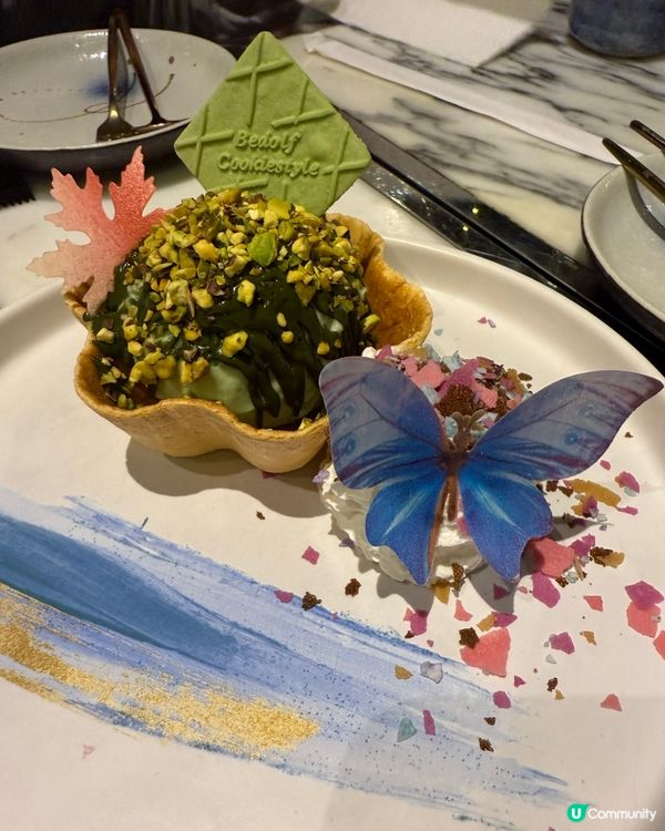 居酒屋都有甜品畫碟Service