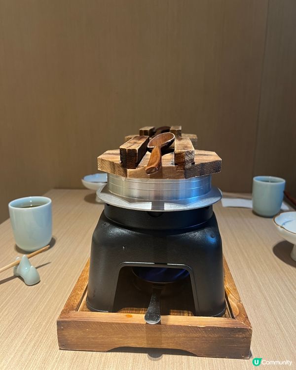 銅鑼灣｜手工松葉蟹黄金釜飯🦀｜午餐定食推薦💛