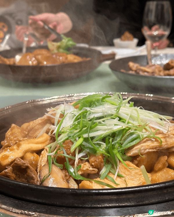 去食飯，難得有蝦子柚皮，當然要叫黎食拉，因為好少有酒樓肯做這...