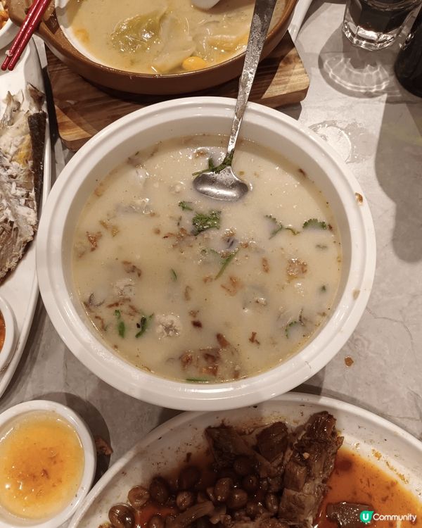 西灣河潮州新餐廳。滷水拼盤$398超級值得推介烏頭凍魚$42...