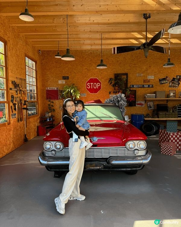 每次去旅行影相打卡一定唔少得! 就算同囡囡一齊都唔例外. 囡...