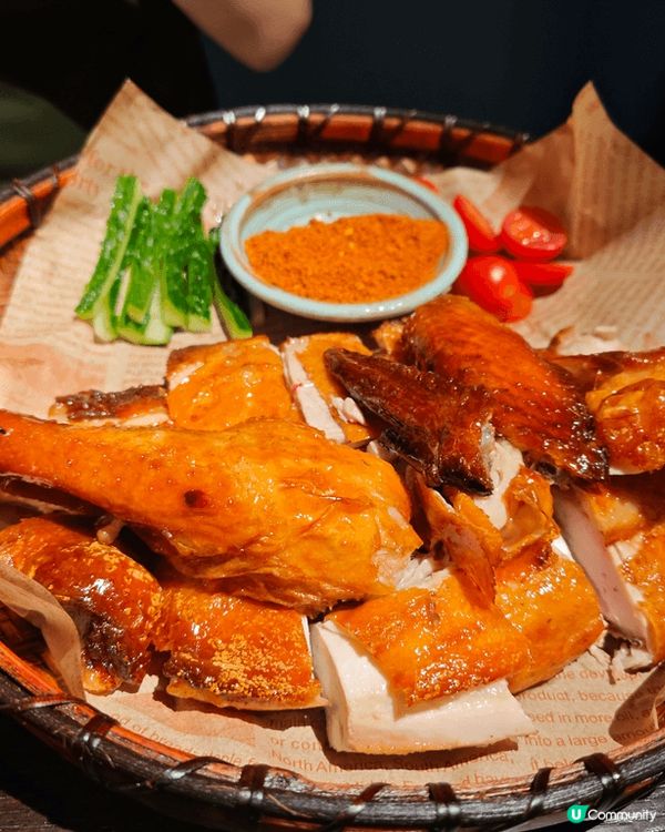 朋友定聚會，人多最開心就會齊齊食