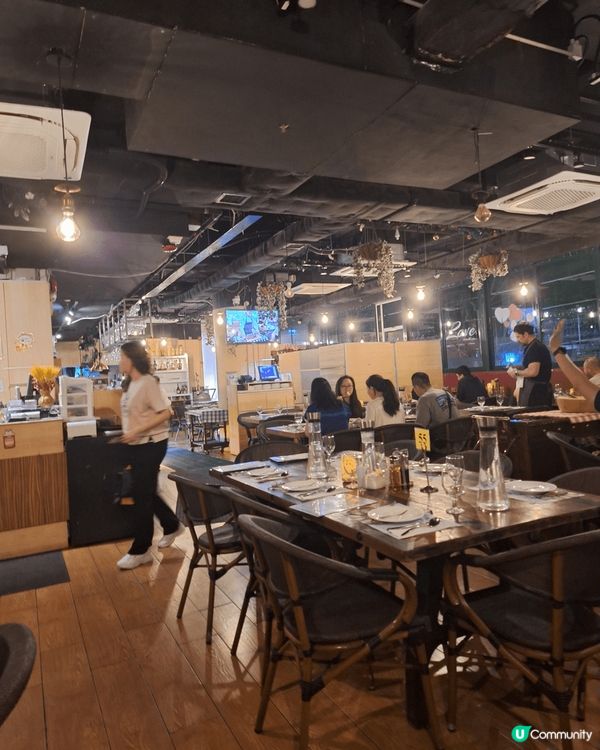 思想自從畢業做野以嚟都要交稅。工作已經好辛苦，仲要另外撥一筆...