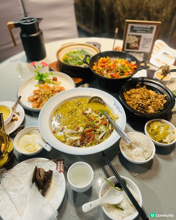 兩個人食晚餐 埋單係300蚊 深圳既光明乳鴿 皮脆 熱辣辣 ...