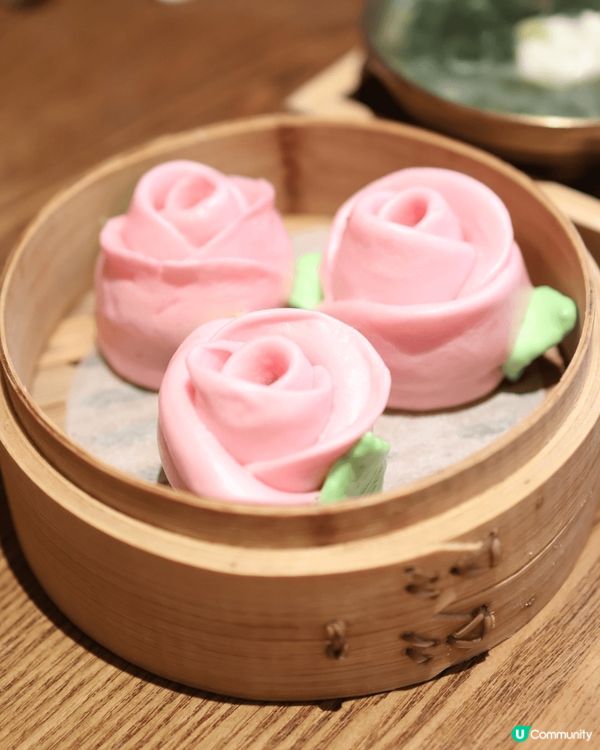 上海姥姥以全人手匠心製作嘅玫瑰豆沙包，咁高顏值嘅包點，媽媽見...