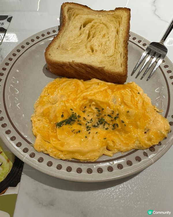 本人的日常是食茶記，好吃的炒蛋，價錢便宜及飽肚。