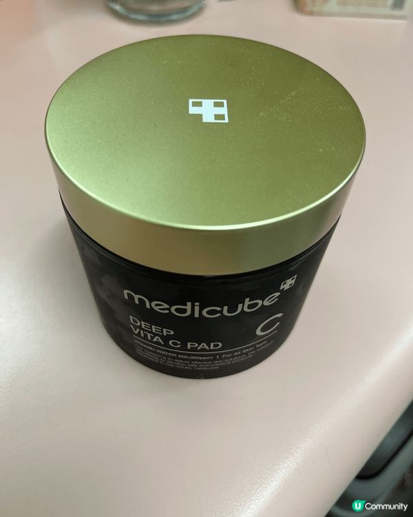 這些護膚品的確好用,美白爽膚棉,精華素和面霜都係推介之一