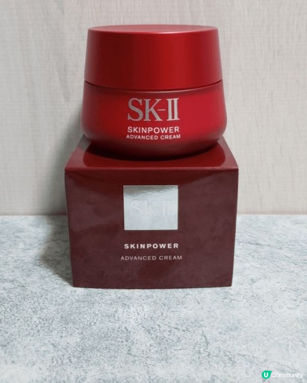 很喜歡這款SKII面霜，不單質地輕盈舒服，更能有效為肌膚補水...