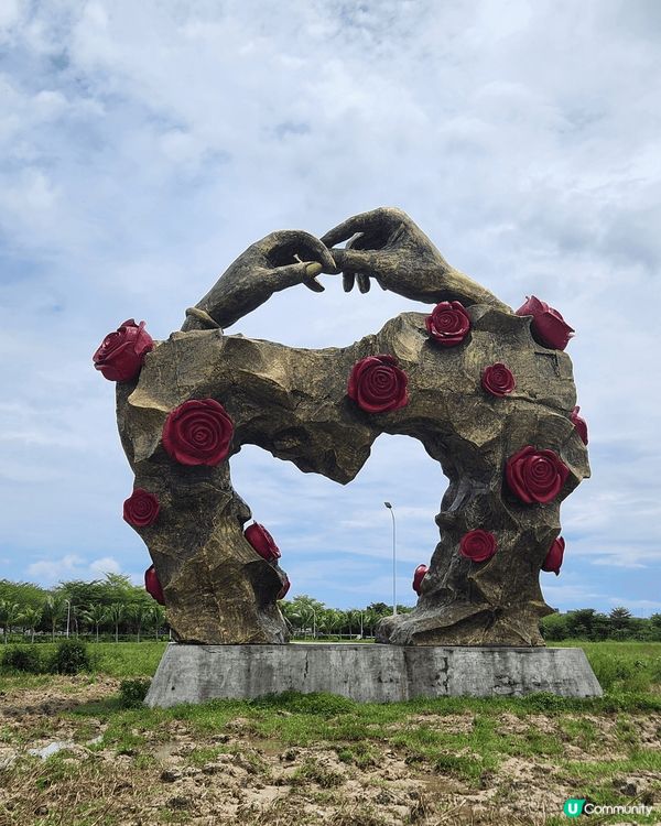 名后護膚品係中國三亞自家嘅品牌，冇請明星做廣告。佢哋用好多天...