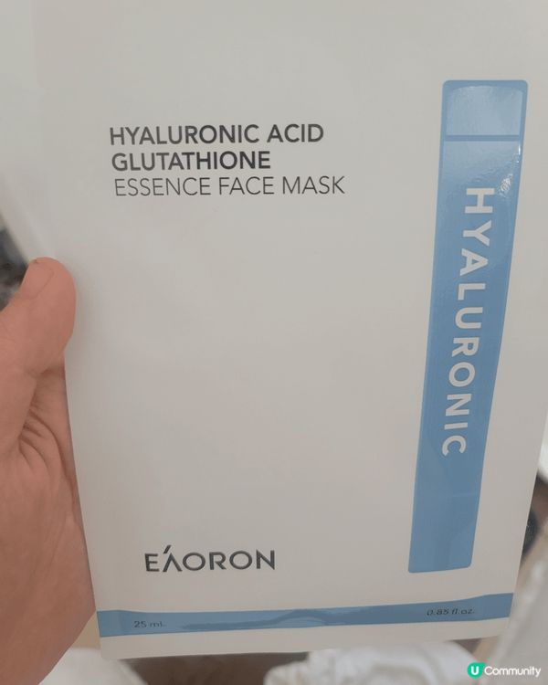 面膜保濕度超夠，價錢實惠。底裝粉紅色，增加面色。唔起紋，推薦...