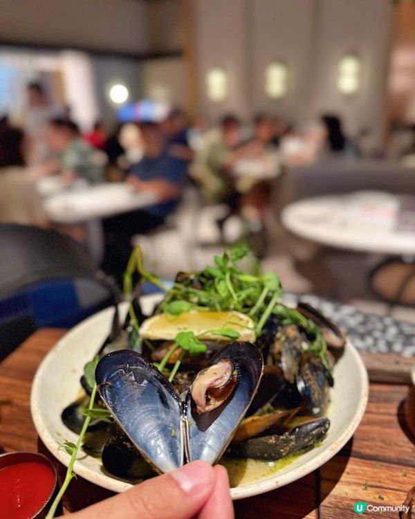 觀塘Flames扒房打卡！🥳 六點就爆場！