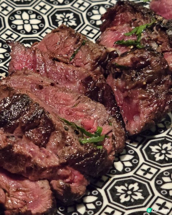 隱藏於大館中嘅典雅法式餐館