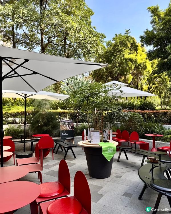 新文藝聖地·書店📚 +咖啡館☕️ +酒吧🍸三合一