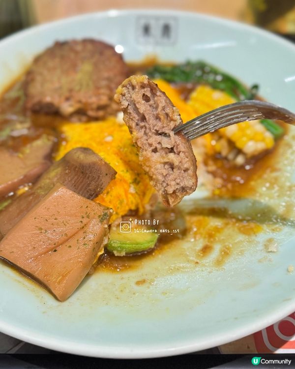 唔洗過海都食到蛋包飯