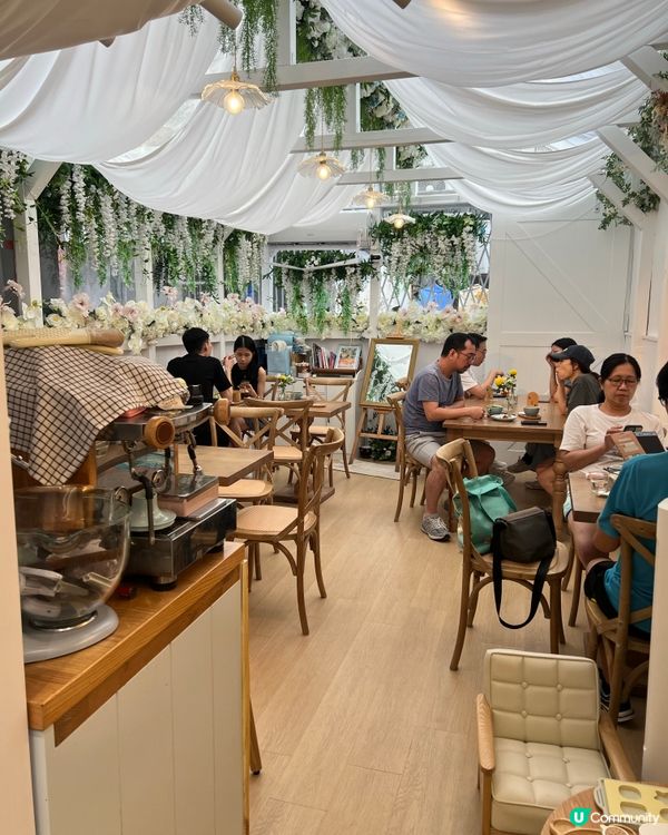元朗花系Cafe！黑松露炒蛋全日早餐超療癒🌸打卡必去！