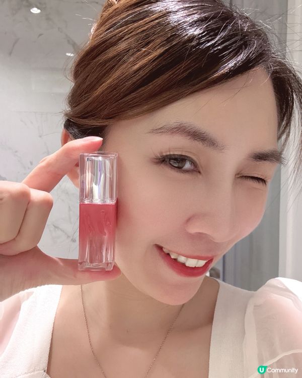 💄 水漾透亮唇彩開箱！🤩