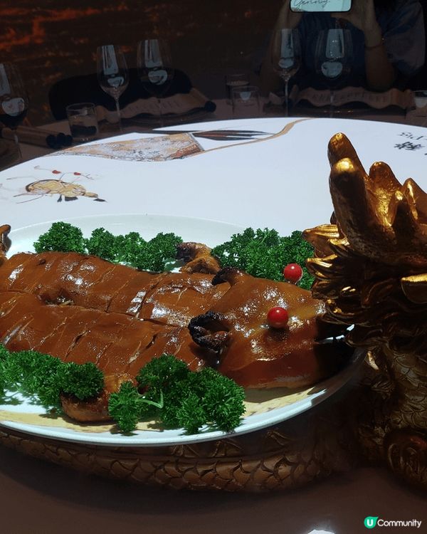 今次想介紹的打咭美食，是隱身於金鐘太古廣場wellwellw...