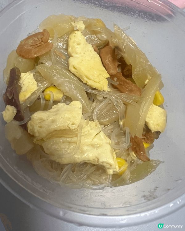 今次想同大家分享，就係呢個自家製食物，苦瓜炒蛋同節瓜粉絲蝦米...