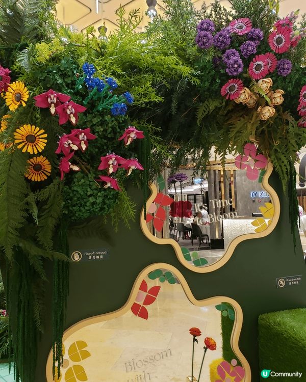 今天路經金鐘太古廣場，發現有一個名為「Where Brick...