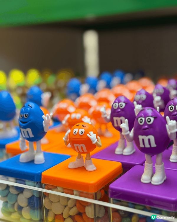 上海m&m巧克力世界，我是豆迷，嚟到很開心，也買了不少戰利品...