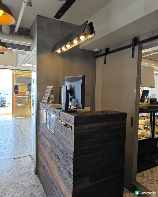 今日要帶大家來釜山海雲台的超人氣打卡聖地——Edge 993...