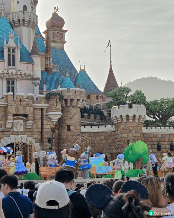 春日粉色迪士尼