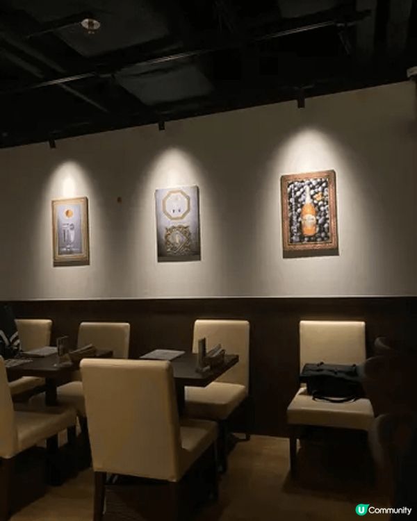 想喺繁忙都市中搵個靚位細味生活？🍹快啲嚟位於香港銅鑼灣利舞台...