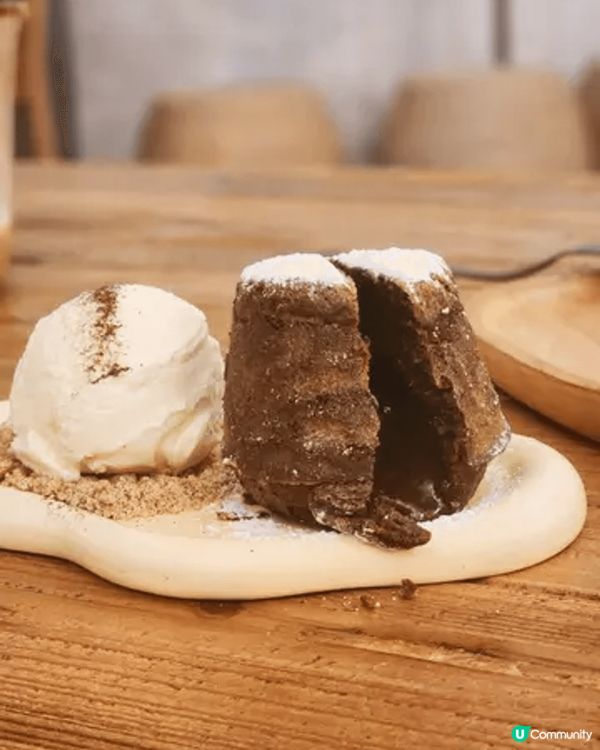 旺角GRIND SIZE咖啡店｜以「窮」為主題的慢活空間與創...