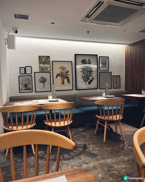 觀塘人氣文青風cafe🧇必食招牌糯米窩夫🤤
糯米窩夫必試！