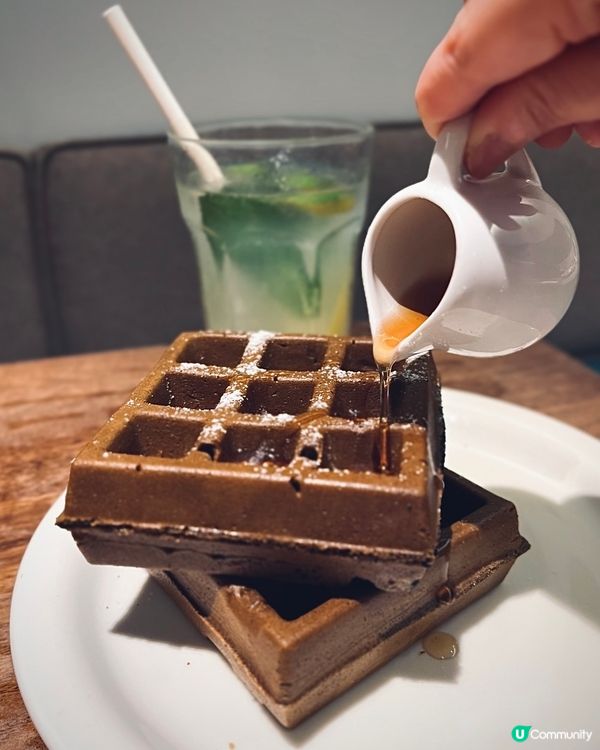 觀塘人氣文青風cafe🧇必食招牌糯米窩夫🤤
糯米窩夫必試！