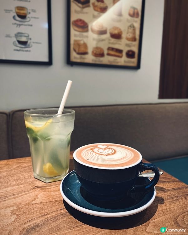 觀塘人氣文青風cafe🧇必食招牌糯米窩夫🤤
糯米窩夫必試！