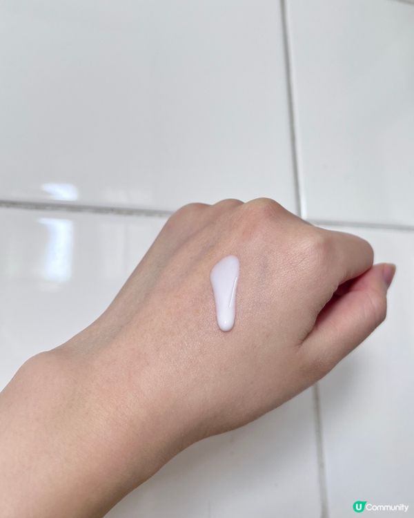 保濕+美白+磨皮神器！Olay水光小白瓶