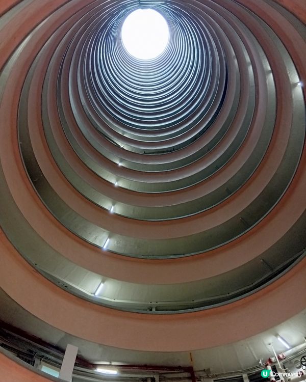 📸 大坑勵德邨打卡熱點！圓柱形公屋震撼視覺！