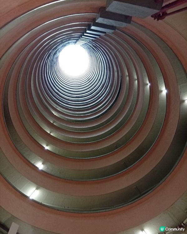 📸 大坑勵德邨打卡熱點！圓柱形公屋震撼視覺！