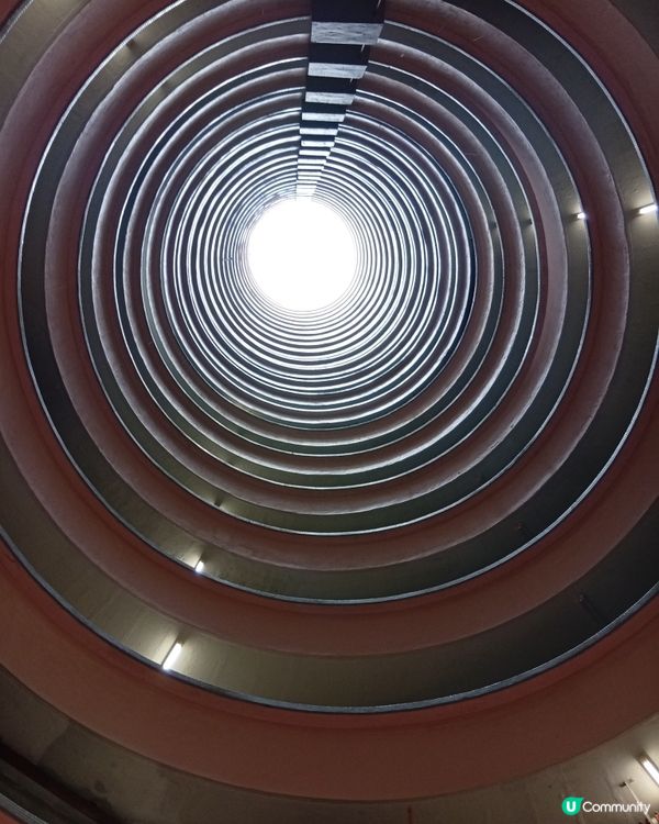 📸 大坑勵德邨打卡熱點！圓柱形公屋震撼視覺！