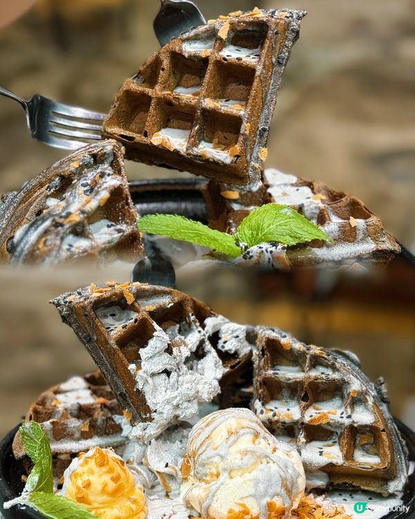 生日必去！🎂🎉 超型格全黑色咖啡店🖤必吃黑芝麻窩夫💖💯