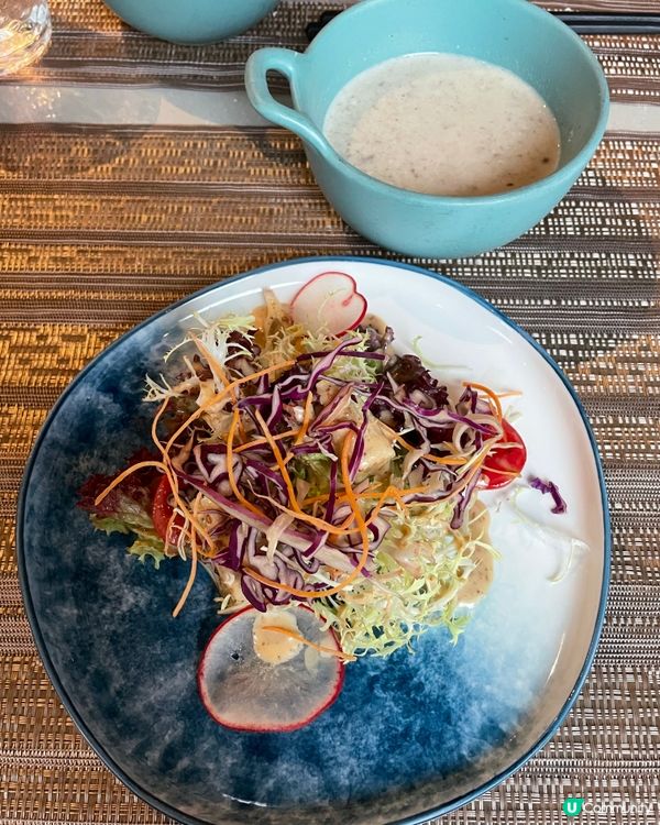 灣仔超正🤩黑松露雞鮑汁焗飯