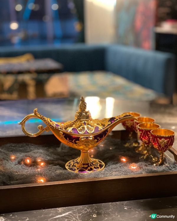 魔杖點燃、酒液變色、維港夜景！這家餐酒吧的體驗太魔幻！