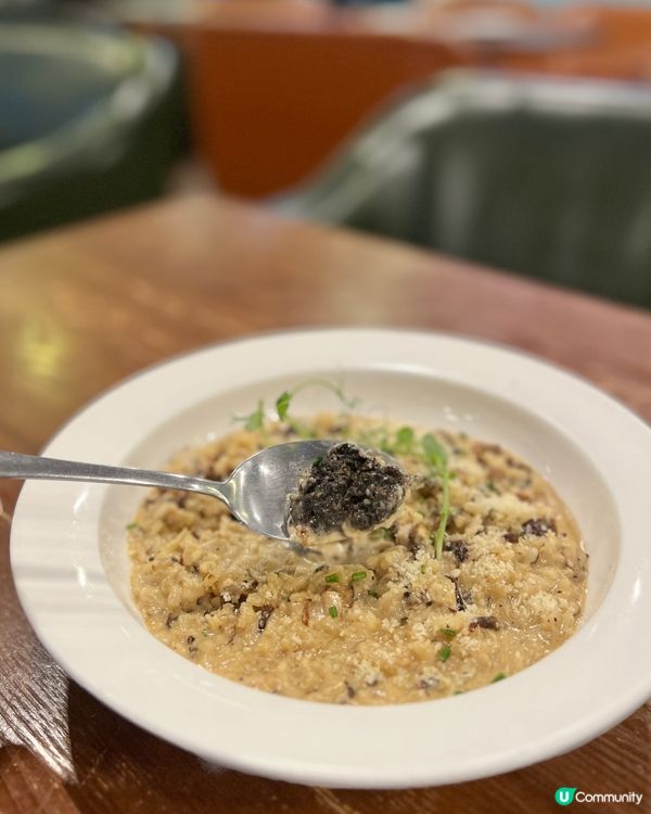 《荔枝角高質素西餐廳 設有室內Golf》