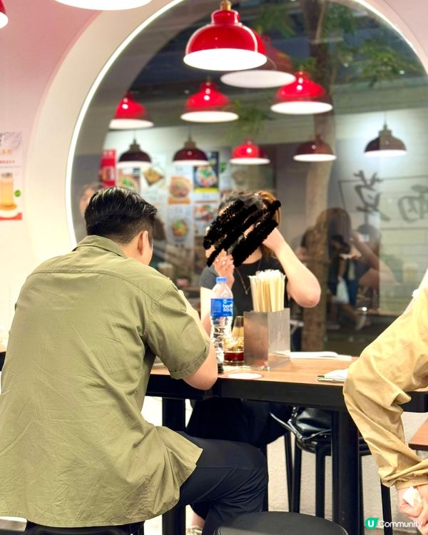 必食香煎脆邊蛋肉餅豬油撈飯