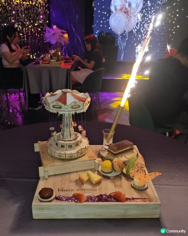 銅鑼灣浪漫打卡勝地！🥰 十八夢帶你重溫經典！🎶